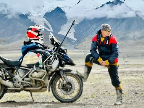 Tôi chi 220 triệu đồng 'phượt' môtô 12.000 km khắp Trung Quốc