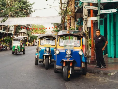Thái Lan 'sale sập sàn' tìm khách du lịch sau mưa lũ