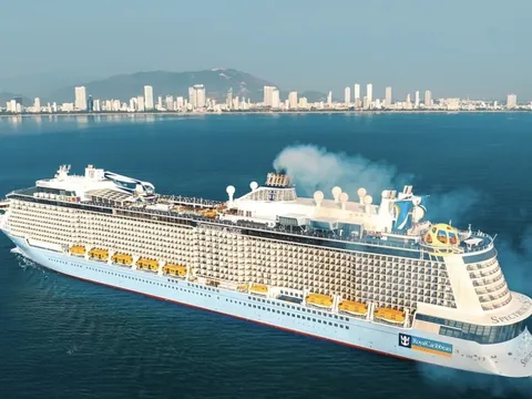 Hàng chục nghìn khách du thuyền hủy chuyến đến Nha Trang