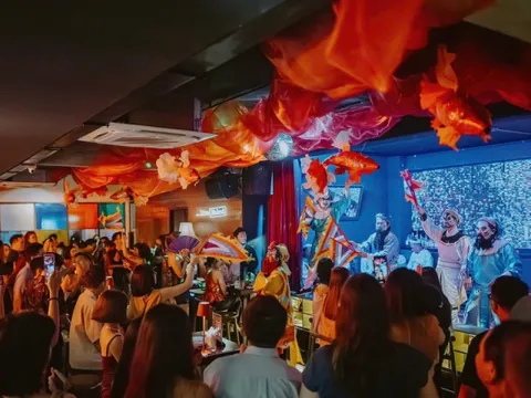 Hát bội trong quán bar ở TP HCM