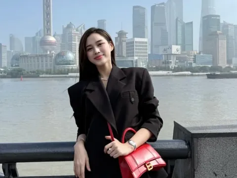 Loạt sao Việt đổ xô du lịch Thượng Hải, Tô Châu