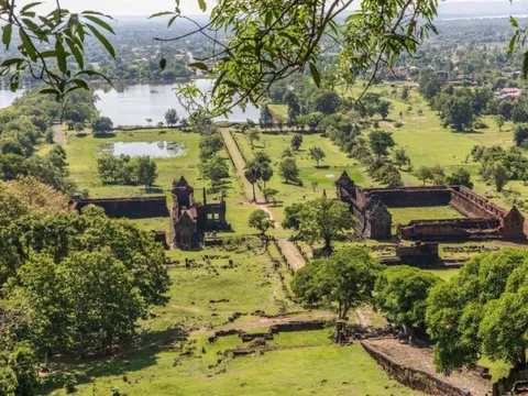 Đền thờ linga hơn 1.000 năm ở Lào