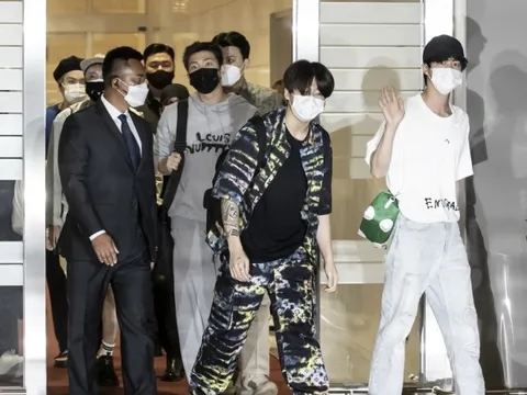 Sân bay Hàn Quốc 'dẹp' lối đi riêng cho idol, KOL