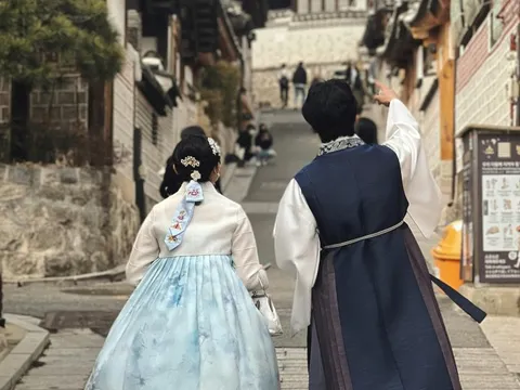 'Làng sống ảo' Seoul tìm cách tiễn khách