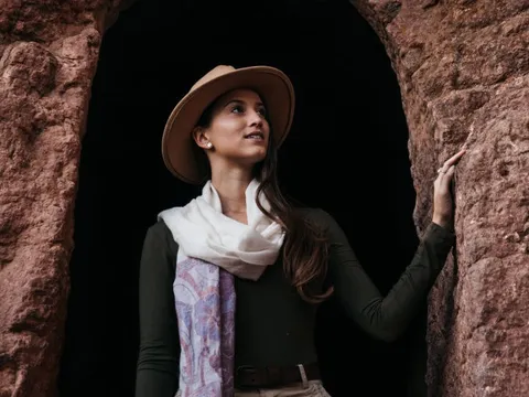 Cô gái Mỹ lập kỷ lục đi vòng quanh thế giới bằng xe điện