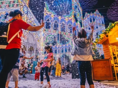 Singapore rực rỡ sắc màu mùa lễ hội