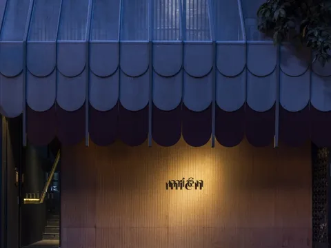 Cỗ làng 2,5 triệu đồng trong nhà hàng Michelin TP HCM