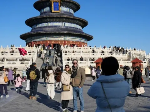 Trung Quốc lại nới visa