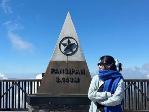 Sa Pa thu phí tham quan đỉnh Fansipan và thác Cát Cát