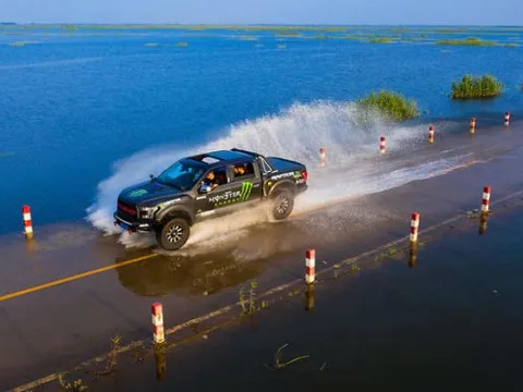 Đường ngập nước đẹp nhất Trung Quốc