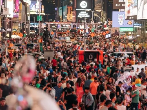 Quảng trường Thời đại có gì mà TP.HCM muốn xây tương tự?