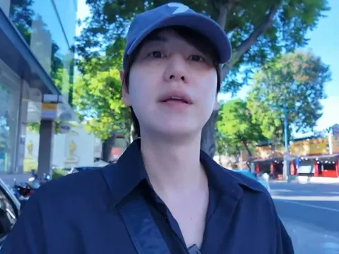 Kyuhyun (Super Junior) du lịch Vũng Tàu