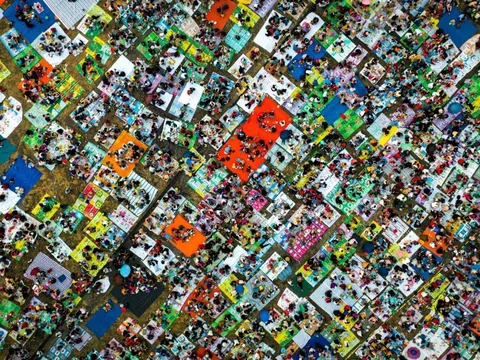 Cảnh ngoạn mục ở chân núi Bà Đen đầu năm