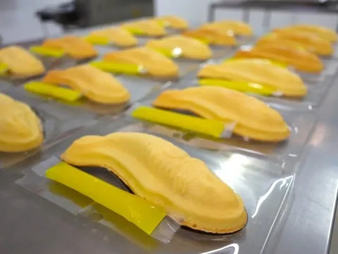 Bánh cá lóc - món dự thi thành đặc sản Thái Lan