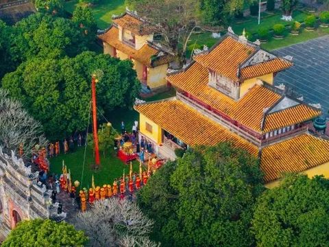 Huế lặng lẽ đến cuốn hút trong mắt du khách quốc tế
