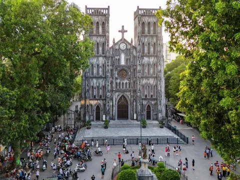 Khu phố Pháp được ví như ốc đảo sang chảnh của Hà Nội