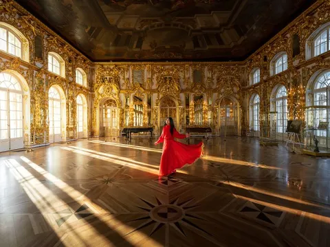 Khách Việt chụp ảnh áo dài giữa trời tuyết âm 20 độ C ở Nga