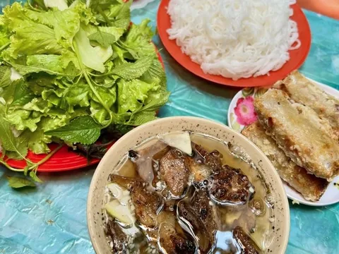 4 quán Hà Nội chinh phục sao màn ảnh Singapore