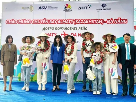Crystal Bay khai thác tour trọn gói cho du khách Kazakhstan đến Đà Nẵng