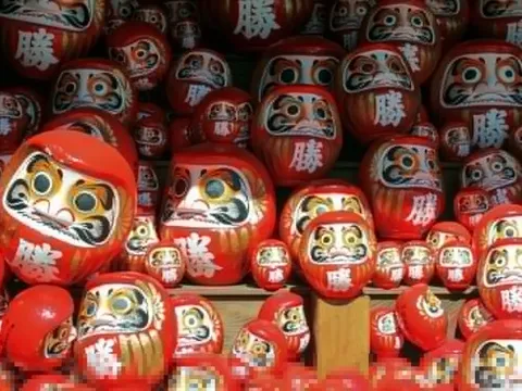 Sự thật về món quà lưu niệm nổi tiếng nhất Nhật Bản