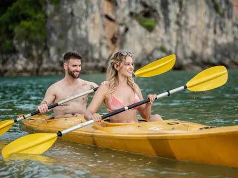Phí tham quan mới tại vịnh Hạ Long