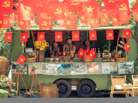 'Buffet Tự Do' - đặc sản mùa đại lễ 30/4 tại các điểm đến Việt Nam