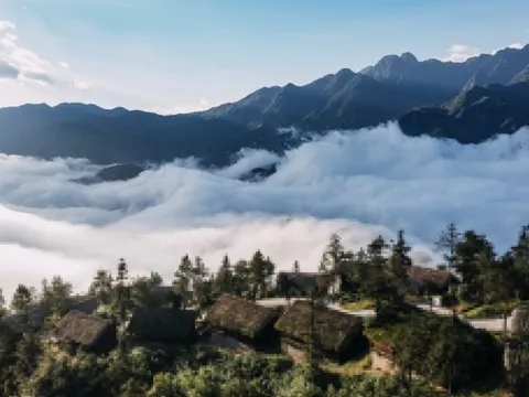 Có tiền cũng khó đặt phòng tại Sa Pa, Hà Giang cận lễ