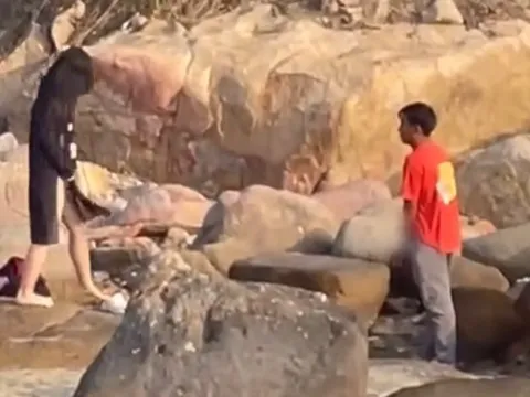 Xác minh kẻ biến thái tại bờ biển Nha Trang