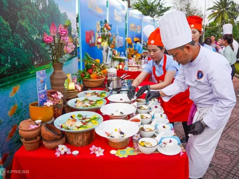 Loạt món kết hợp với yến sào tại lễ hội ẩm thực Nha Trang