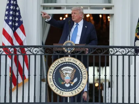 Ông Trump xóa sổ ngành du lịch trị giá 12 tỷ USD của Mỹ