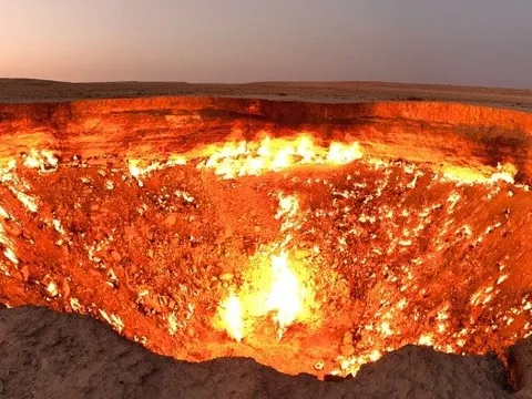 Ngọn lửa 50 năm tại 'cổng địa ngục' dần tắt