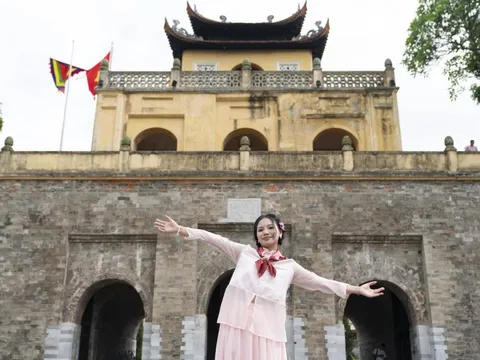 Livestream chạm khắc bạc, múa rối tại Hà Nội thu hút 420.000 người xem