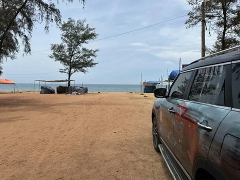 Du lịch bằng xe tự lái khám phá bãi biển dọc miền Trung