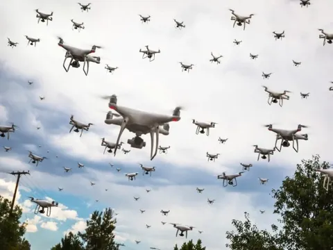 Thái Lan bay drone truy quét du khách quá hạn visa