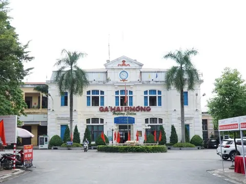 10 tuyến tàu hỏa dọc ba miền giá vé dưới một triệu đồng