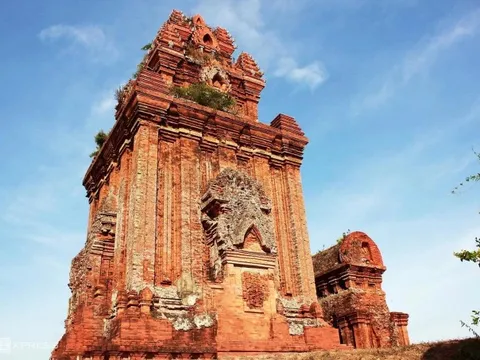 Bình Định dự kiến mở tuyến xe điện tham quan tháp Bánh Ít