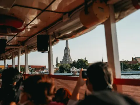 Lượng khách Trung Quốc chính thức tụt hạng tại Thái Lan