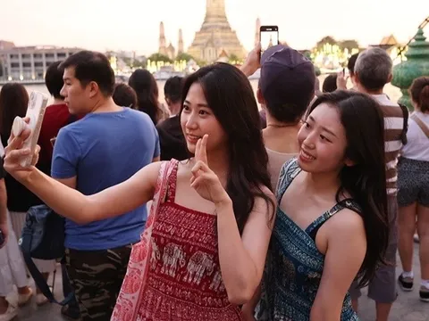 Nội bộ Thái Lan chia rẽ khi khách Trung Quốc 'quay lưng'