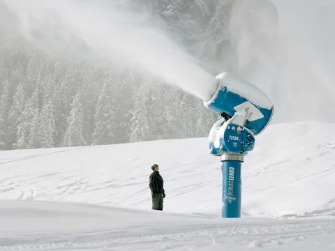 Những khu du lịch 'nhái' cảnh thiên nhiên trên toàn thế giới