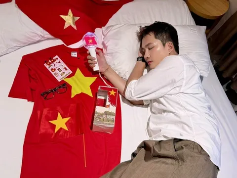 Khách Nam rộn ràng Bắc tiến