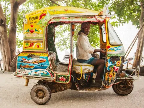 Đi 10.000 km săn ảnh xe tuk-tuk