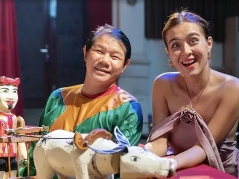 4 lần nới visa trong 8 tháng của Việt Nam