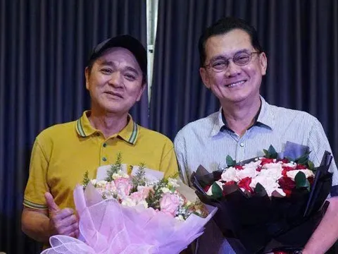 Ngọn lửa sân khấu từ Hữu Châu và Quốc Thảo