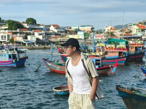 Làng chài bình yên trên đảo ở Nha Trang, vé tàu ra thăm chỉ 5.000 đồng