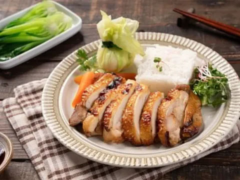 Gà Mỹ nướng ngũ vị - món ngon giàu dinh dưỡng cho ngày tựu trường