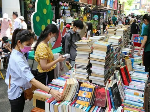 Giải pháp tăng sức hút cho Đường sách TP HCM
