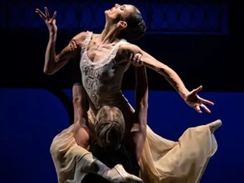 Bất ngờ trước tình yêu của khán giả Việt Nam dành cho nghệ thuật ballet