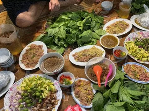 Đặc sản Bắc Ninh không phải ai cũng dám thử, khách Hà Nội gọi ship 60km về nhà