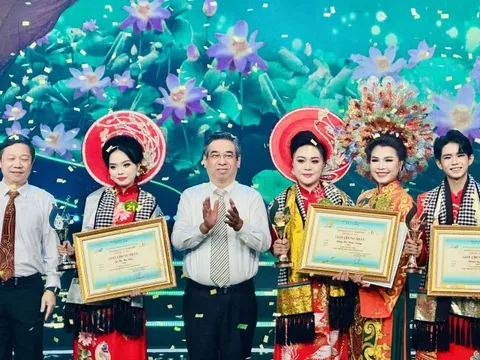 Đặng Thị Thùy Dương đoạt giải "Chuông vàng vọng cổ" lần thứ 20 -2025