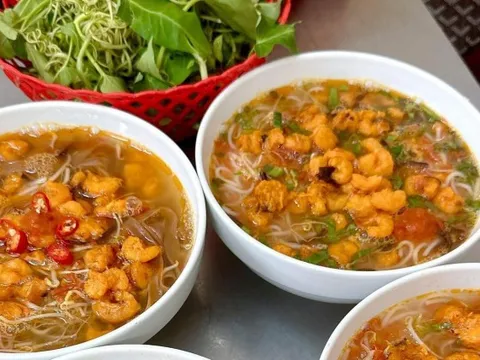 Xôn xao bát bún đặc sản Quảng Ninh nhiều tôm nõn giá 20.000 đồng, sự thật bất ngờ